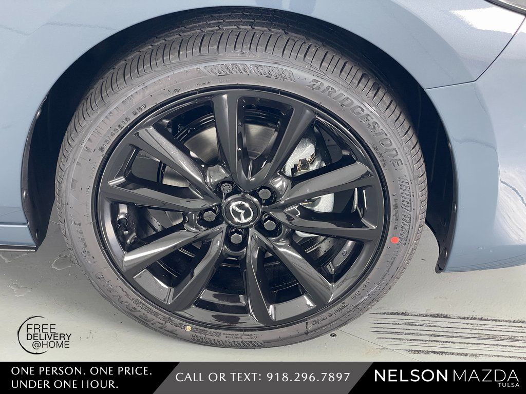2026 Mazda Mazda3 Carbon Edition - Photo 10