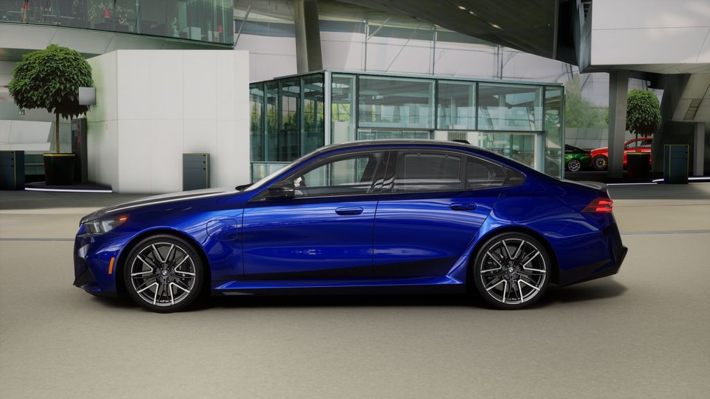 Thumbnail: 2026 BMW M5 - 32
