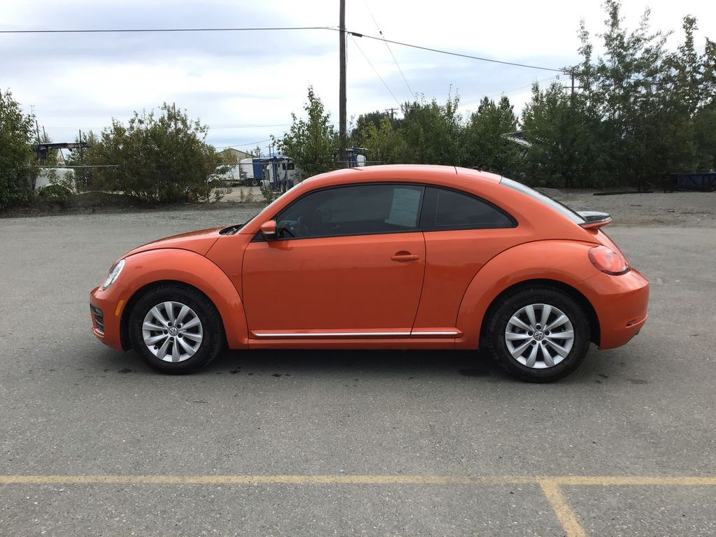 2019 Volkswagen Beetle 2.0T S