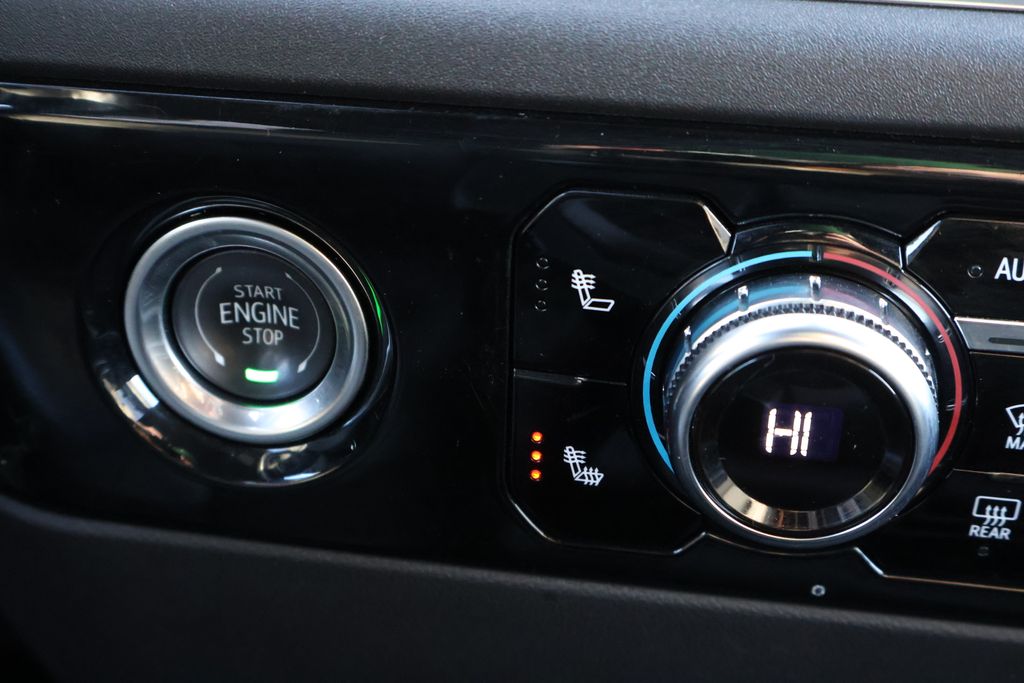 Thumbnail: 2024 GMC Sierra 1500 - 18