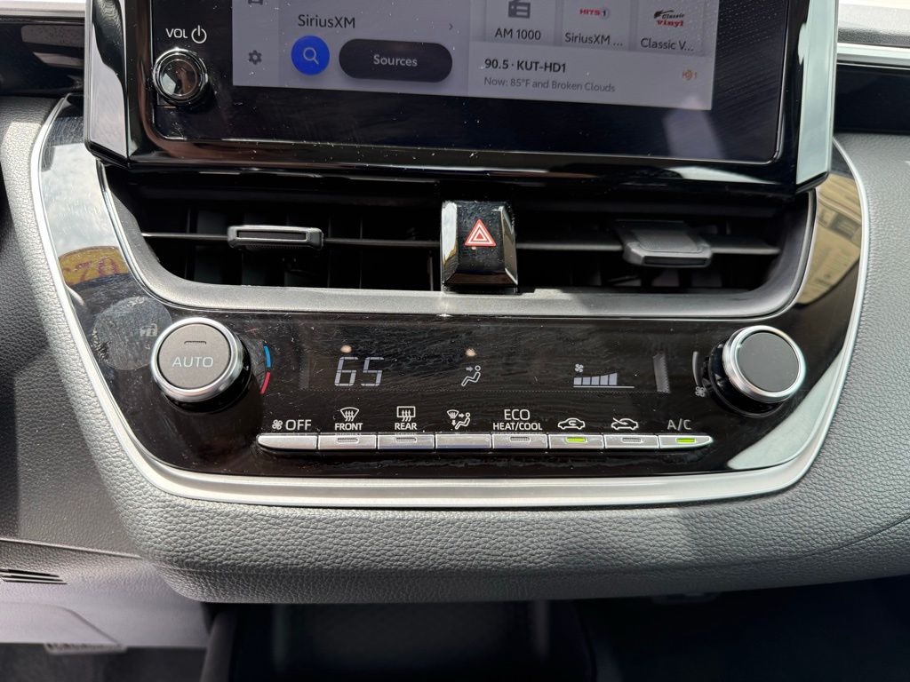 Thumbnail: 2025 Toyota Corolla - 19