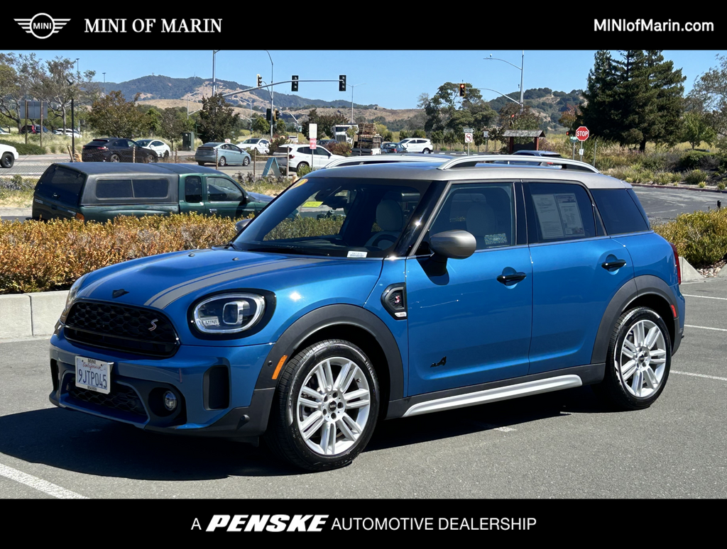 2024 MINI Cooper Countryman Iconic -
                Corte Madera, CA