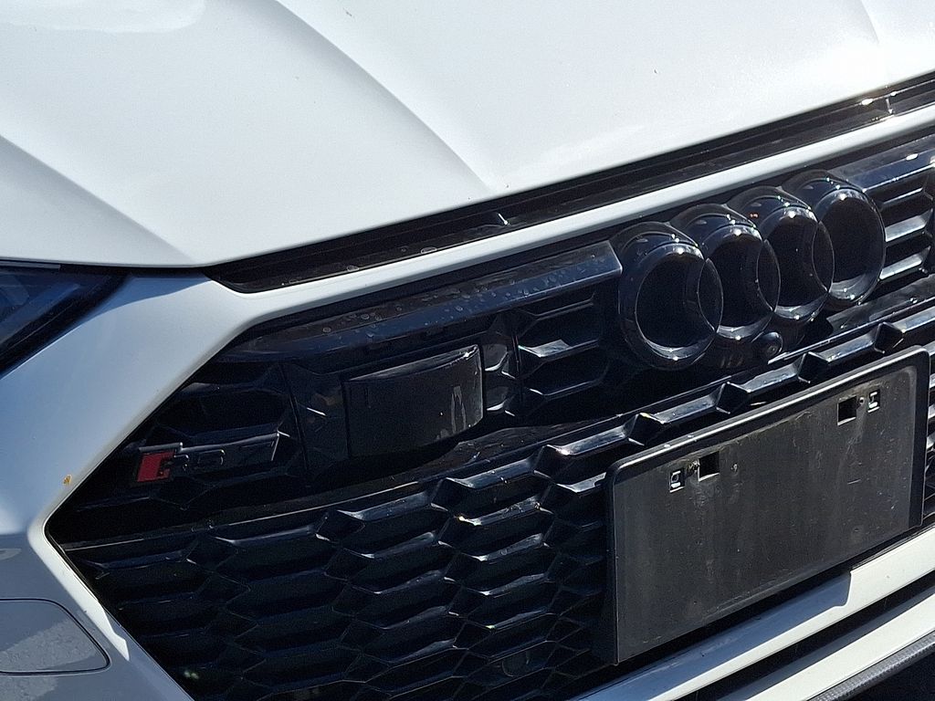 Thumbnail: 2023 Audi RS 7 - 4