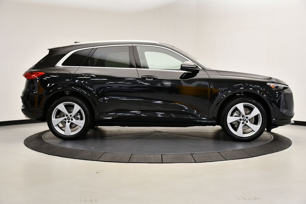 2025 Audi Q5 Premium 6