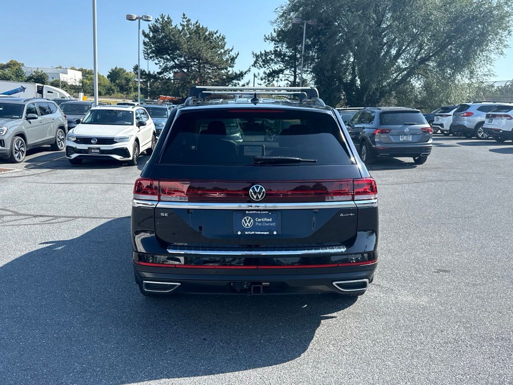 2024 Volkswagen Atlas 2.0T SE w/Technology Black at South Hills CDJR