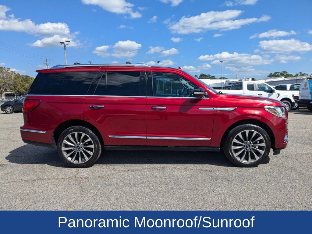 2019 Lincoln Navigator Select