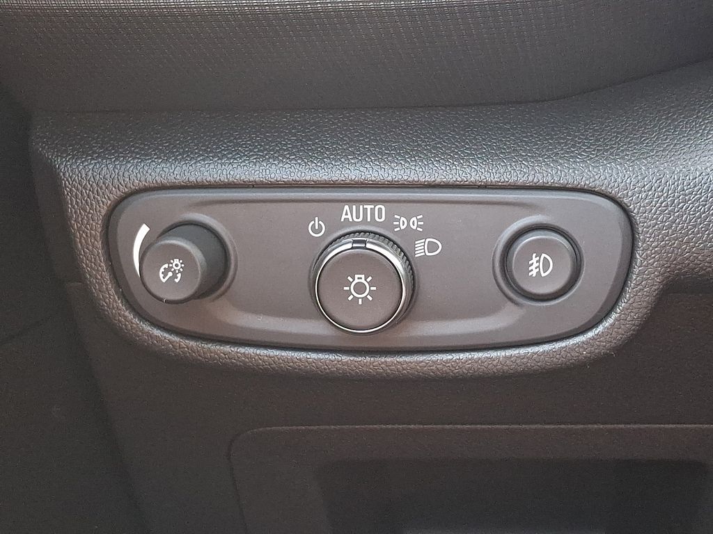 2023 Chevrolet TrailBlazer LT Gray at Subaru and VW of Moon Township