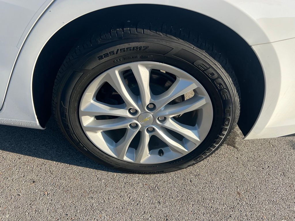 Used 2018 Chevrolet Malibu Sedan