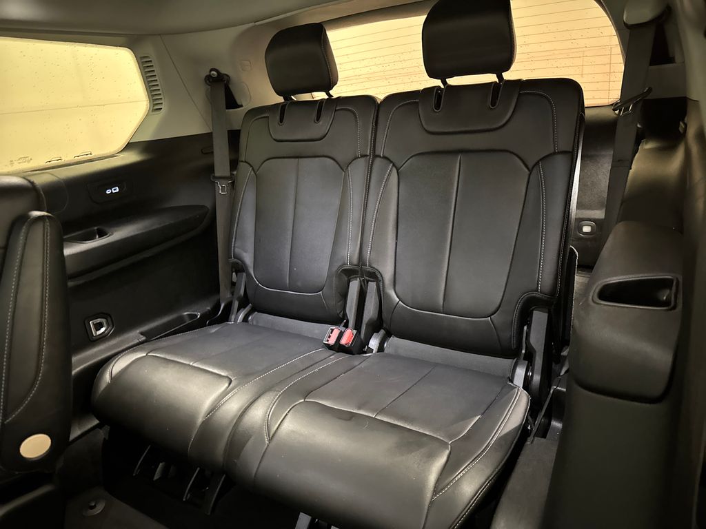 Certified Used 2022 Black Jeep Limited image 31