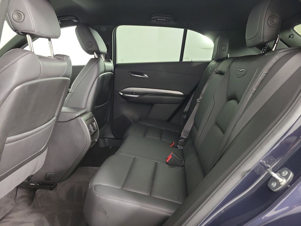 2025 Cadillac XT4 Premium Luxury - 10