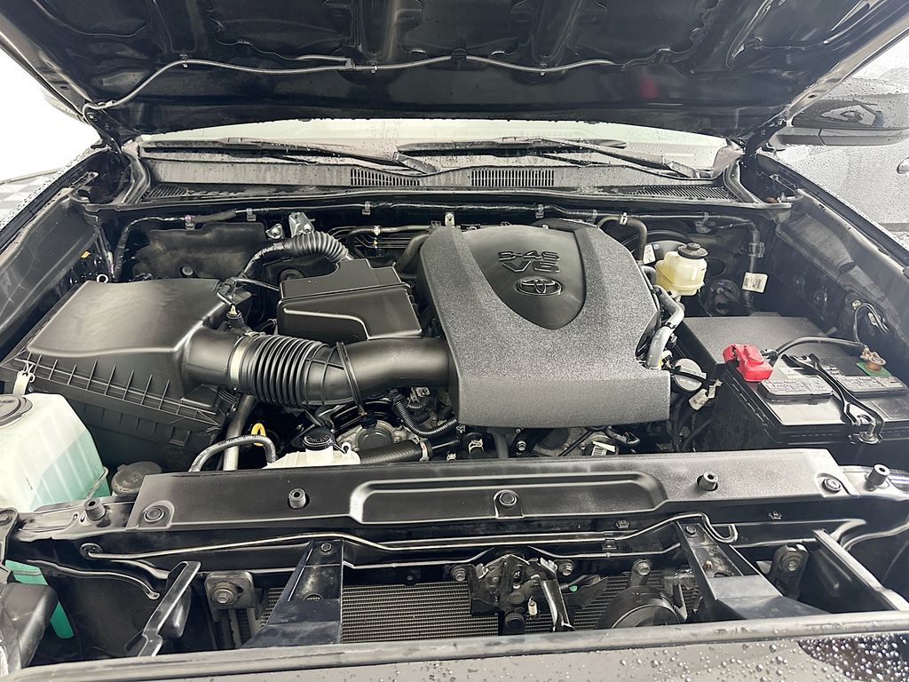 2023 Toyota Tacoma SR 28