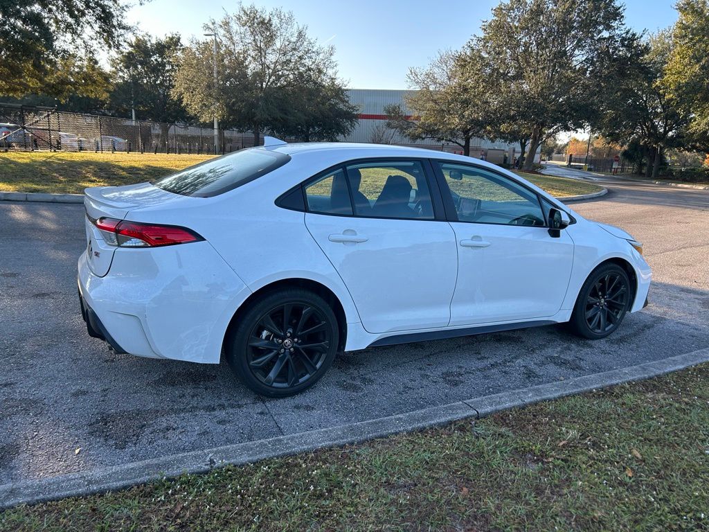 Thumbnail: 2024 Toyota Corolla - 5