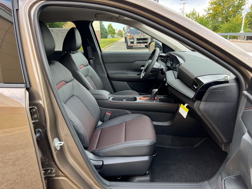 New 2026 Canyon Bronze Metallic Nissan SR image 12
