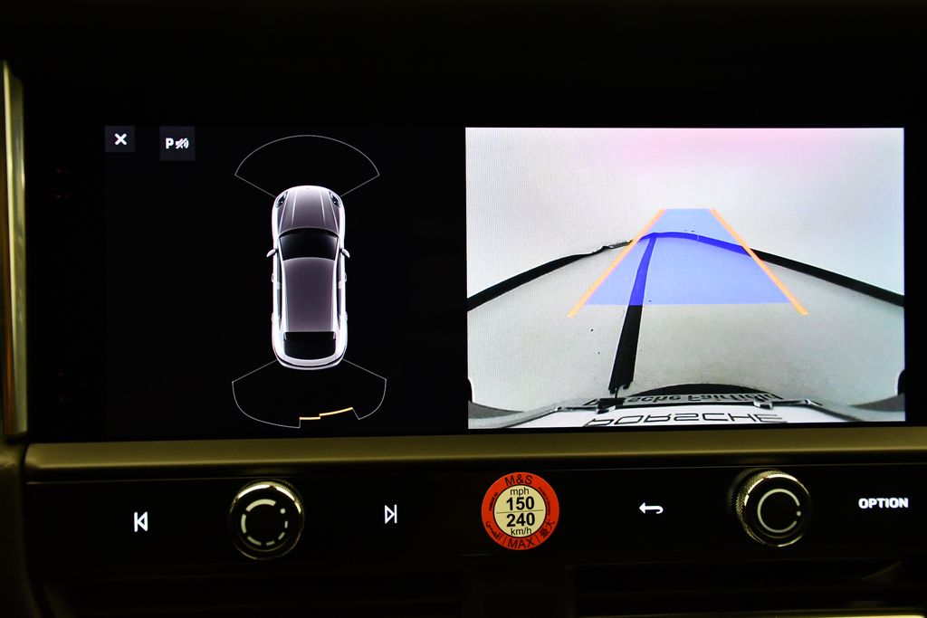 Thumbnail: 2025 Porsche Macan - 28