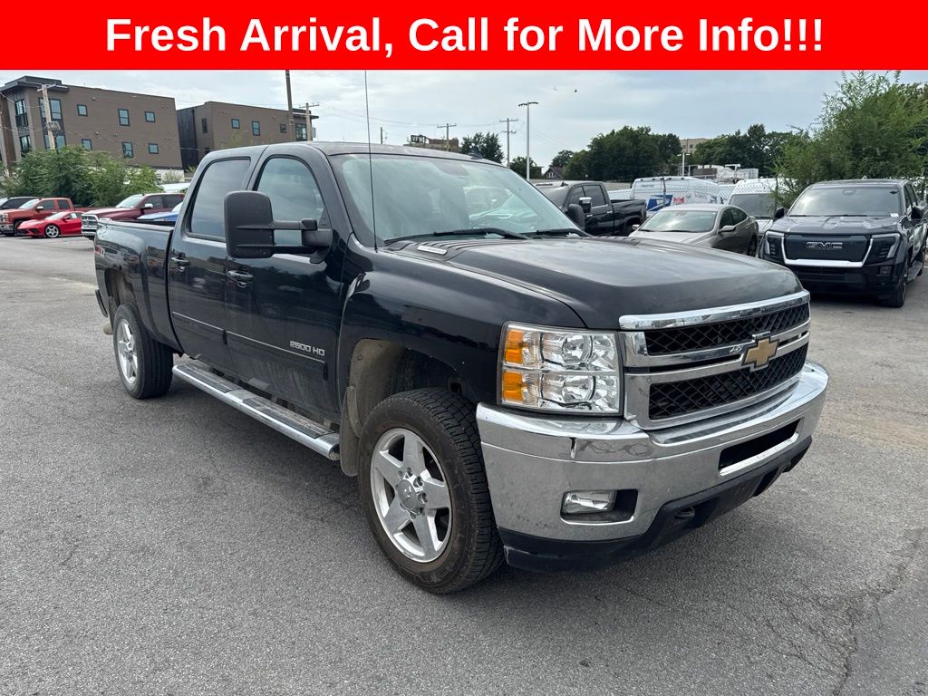 Black 2011 Chevrolet Silverado 2500HD Pickup Truck Four-Wheel Drive 6-Speed Automatic