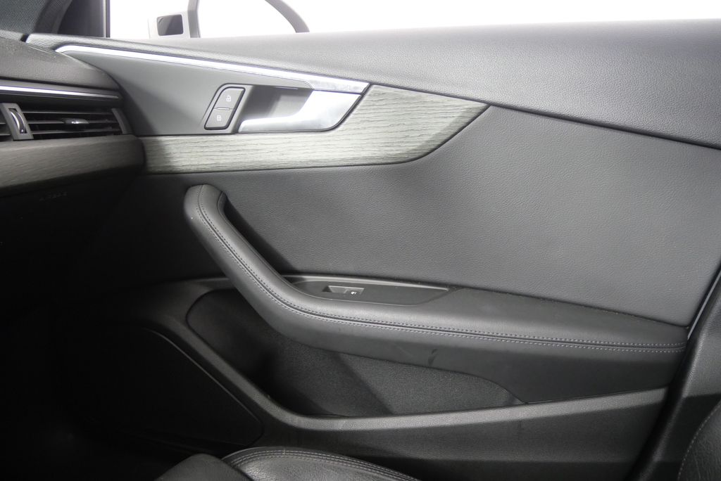 2019 Audi A4 Premium Plus 27