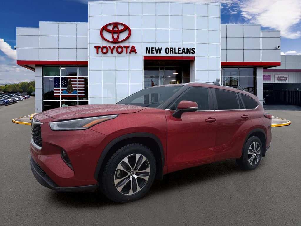 2021 Toyota Highlander XLE