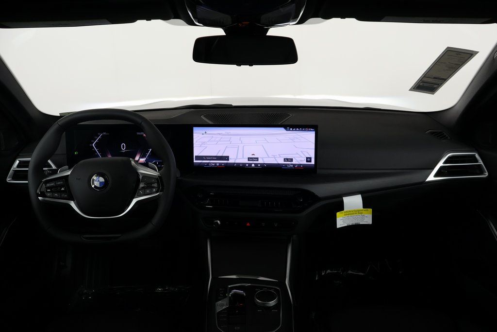 Thumbnail: 2026 BMW 3 Series - 4