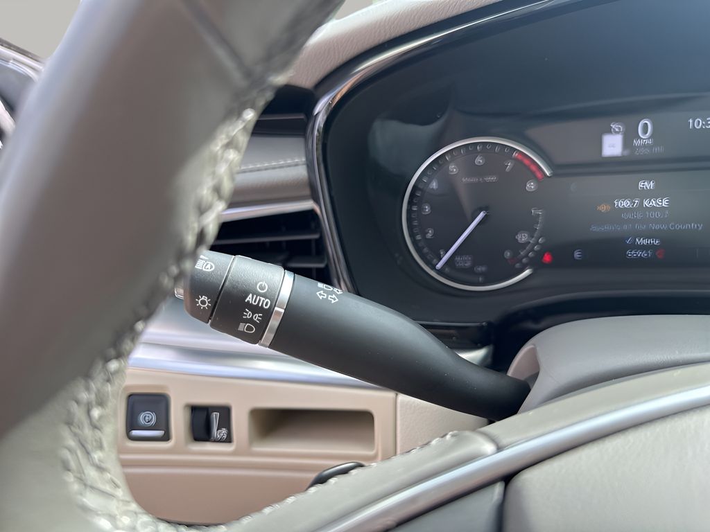 Used Car 2023 Cadillac Xt5  Premium Luxury For Sale Under $35,000 In Austin, Texas