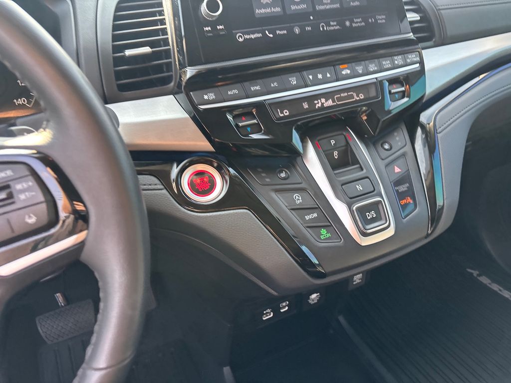 Used Car 2025 Honda Odyssey  Touring For Sale Under $50,000 In Austin, Texas