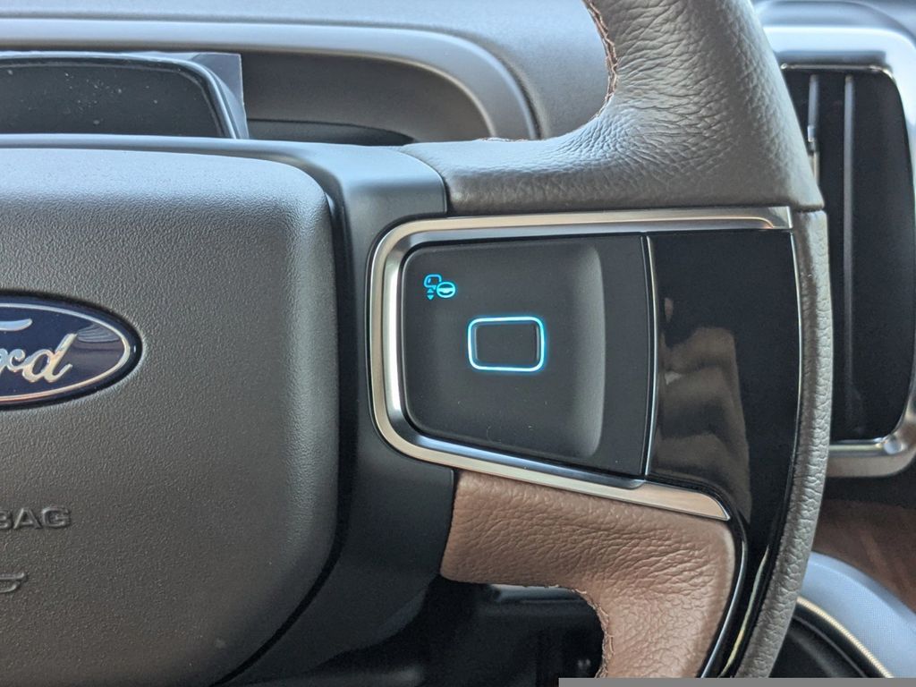 2025 Ford Expedition King Ranch MAX