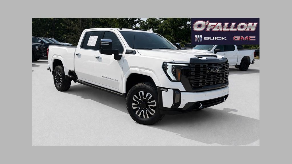 White Frost Tricoat 2024 GMC Sierra 2500HD Pickup Truck Four-Wheel Drive Automatic
