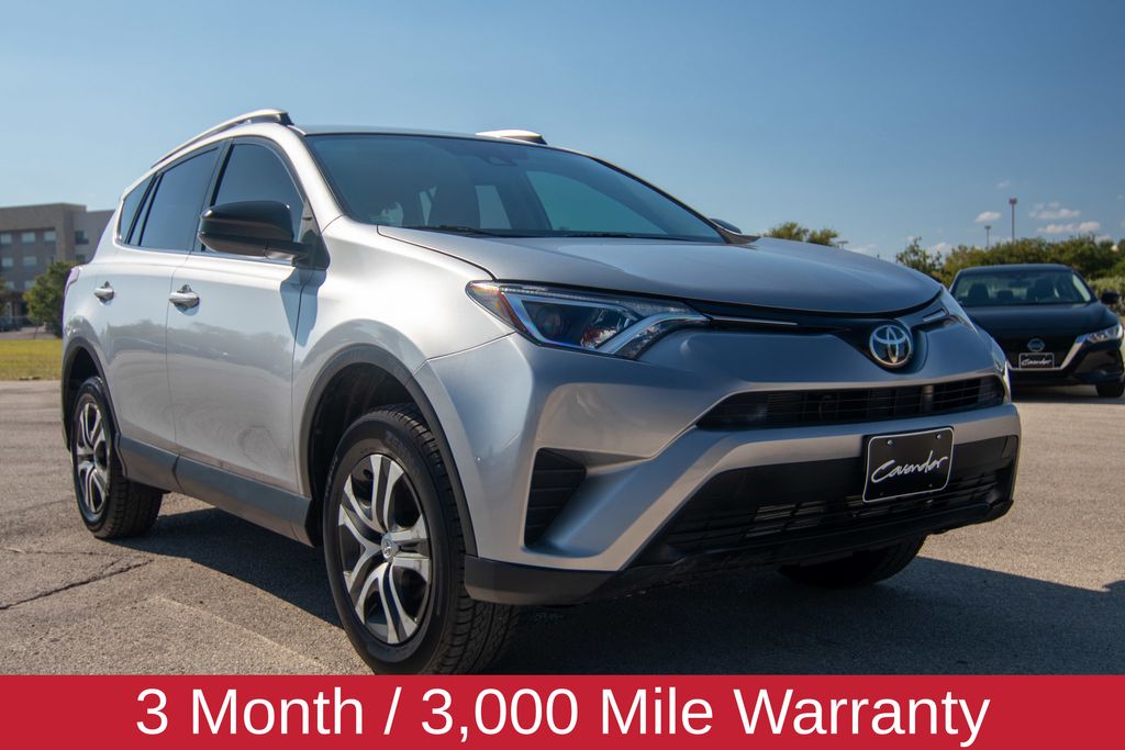 2018 Toyota RAV4 LE 9