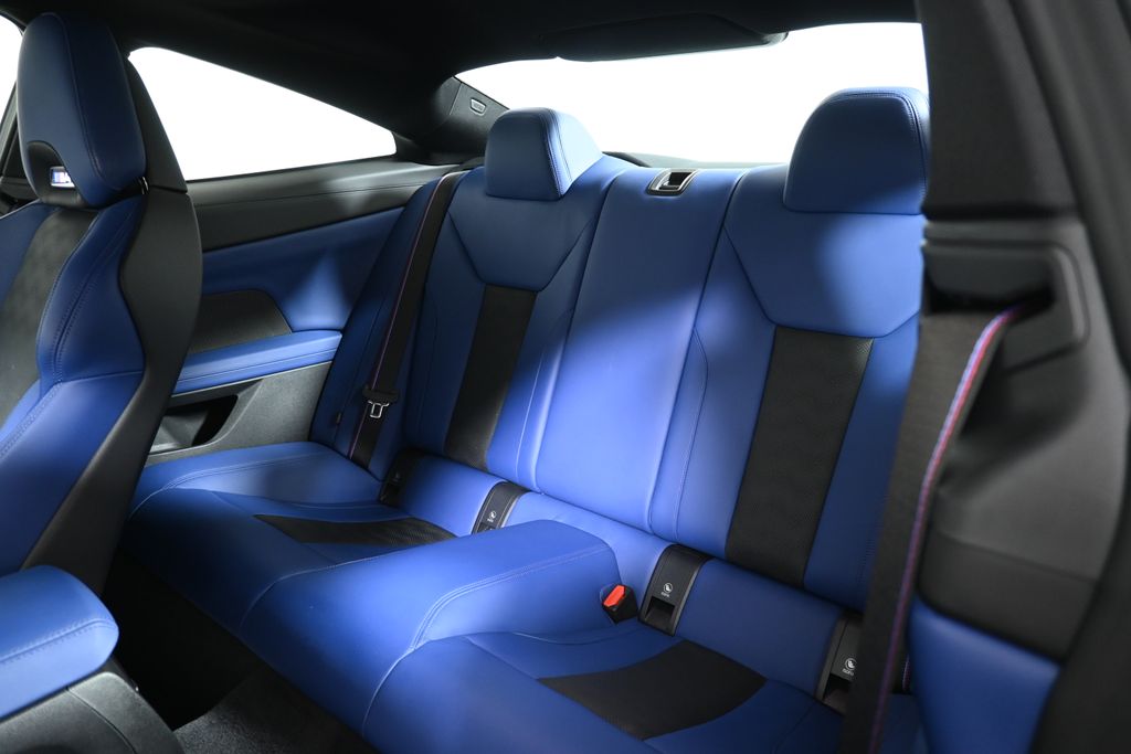 Thumbnail: 2025 BMW M4 - 4