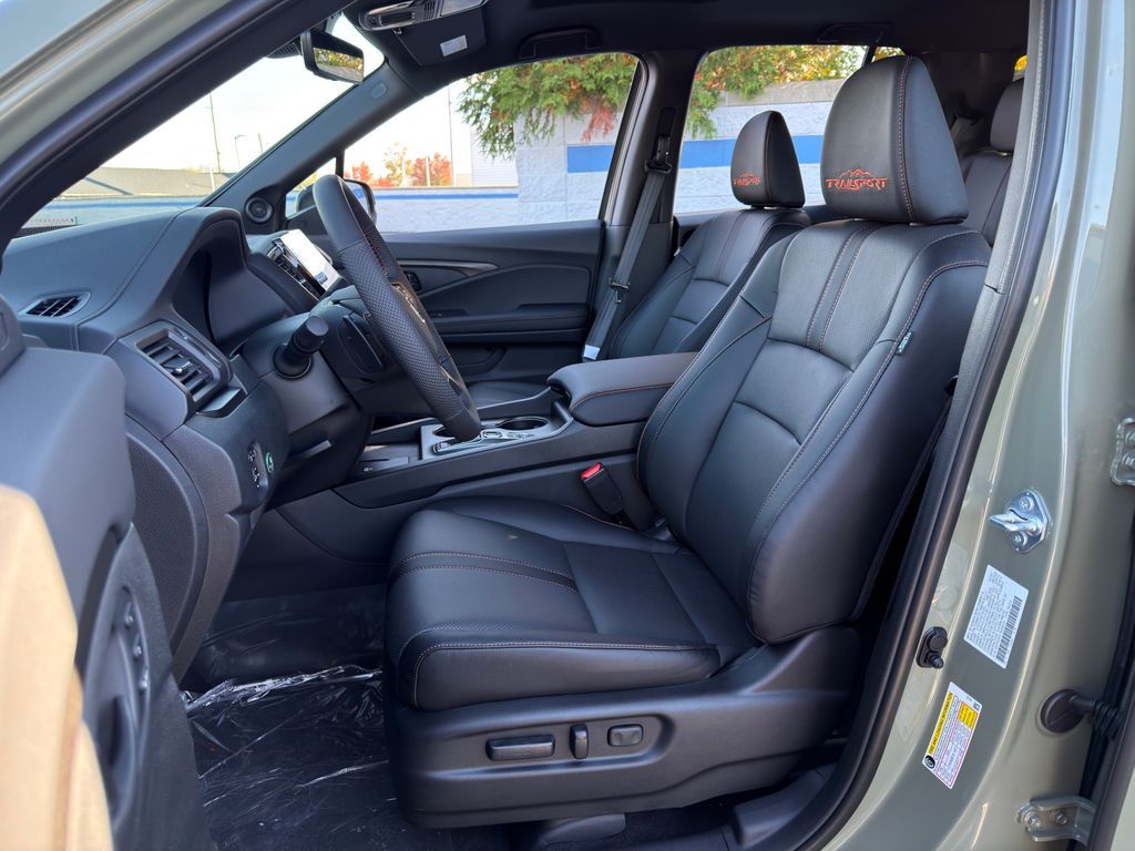 Thumbnail: 2026 Honda Ridgeline - 18