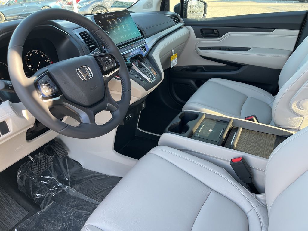 Thumbnail: 2026 Honda Odyssey - 11