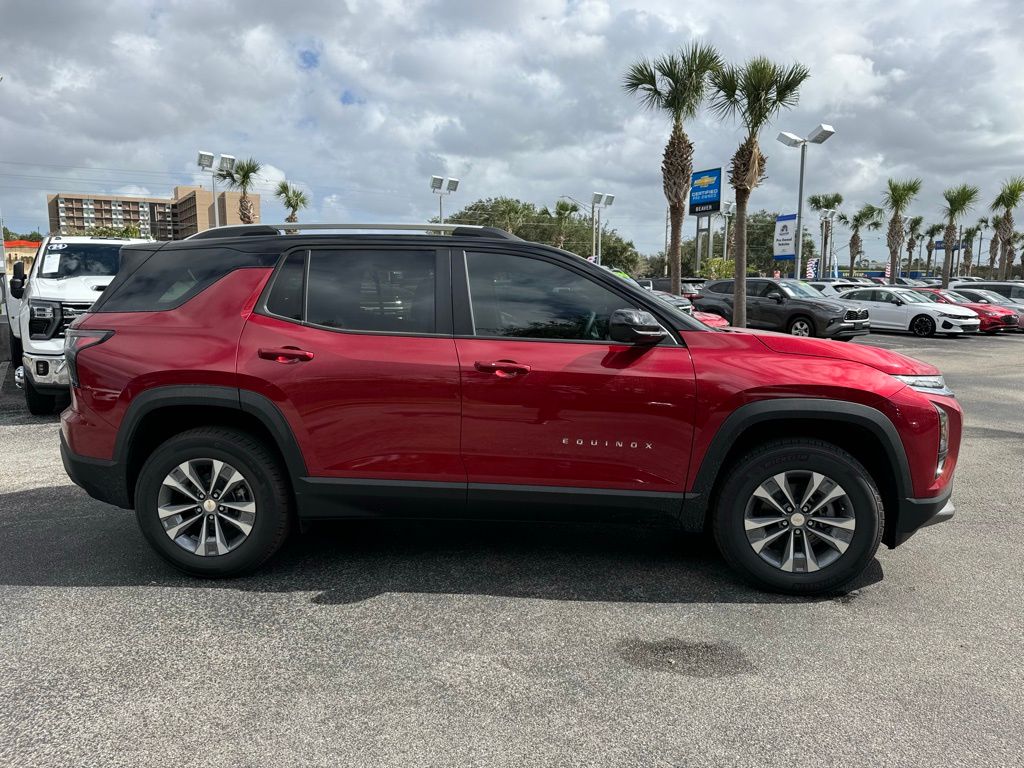 2025 Chevrolet Equinox LT 8