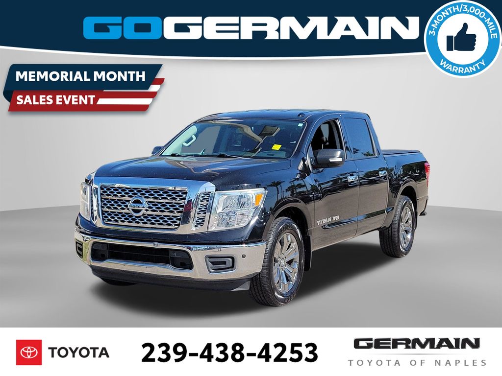 Gray (Magnetic Black) 2018 Nissan Titan SV Crew Cab RWD Pickup Truck 4X2 7-Speed Automatic