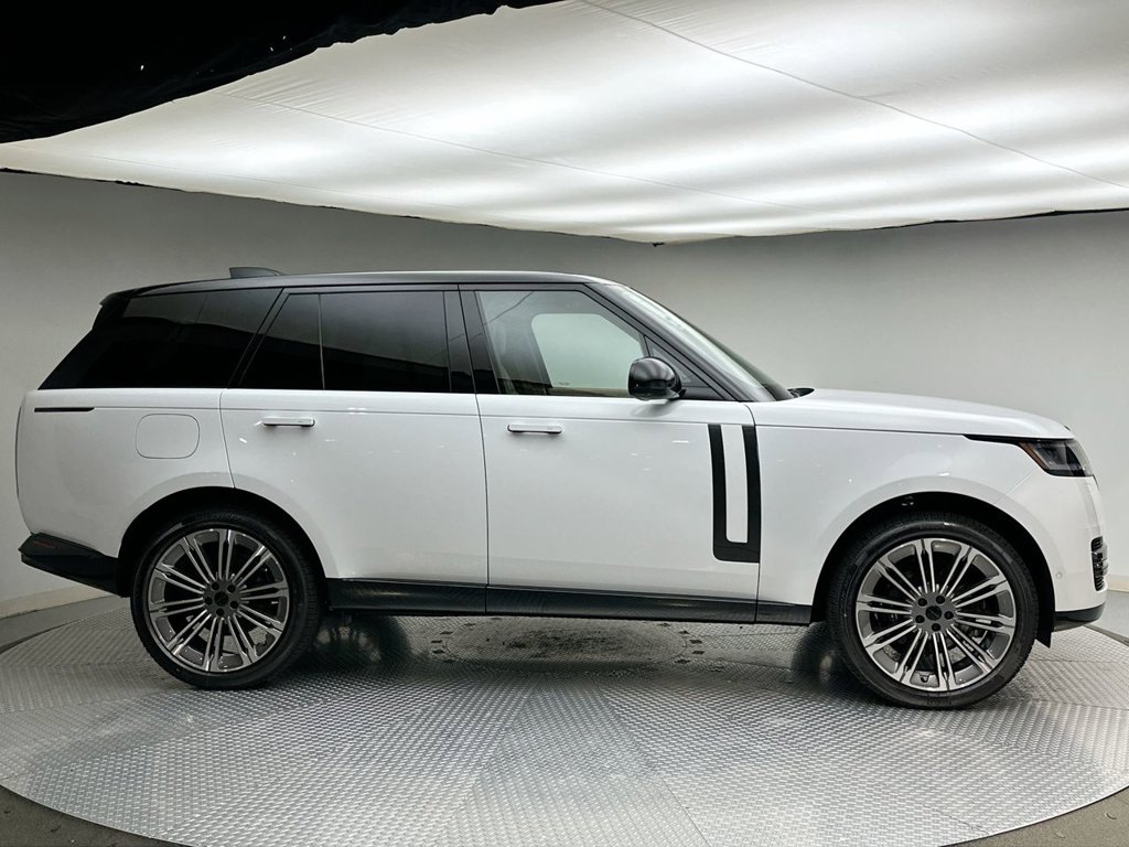 Thumbnail: 2026 Land Rover Range Rover - 4