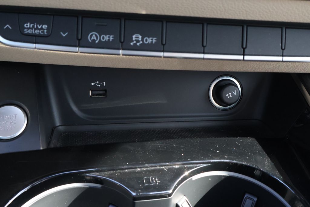 Thumbnail: 2021 Audi A5 - 27