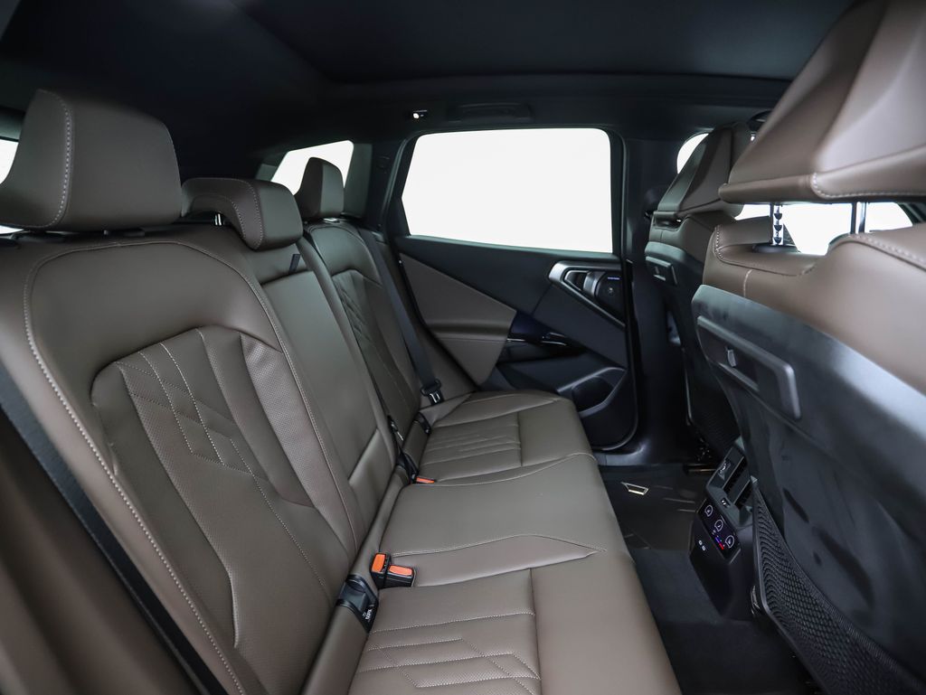 Thumbnail: 2026 BMW X3 - 27