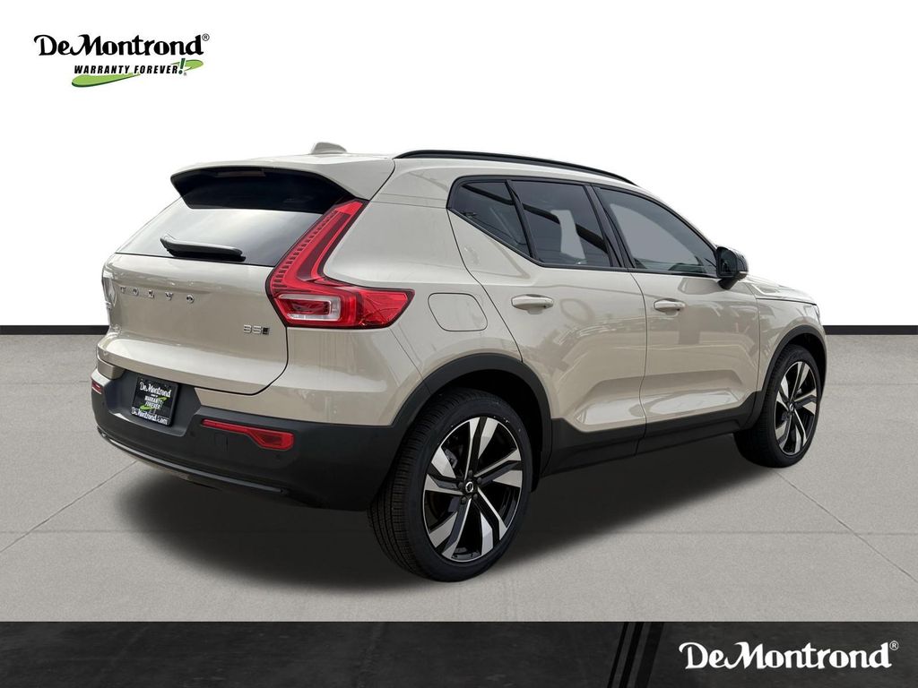 2026 Volvo XC40 B5 Ultra  at DeMontrond Automotive Group