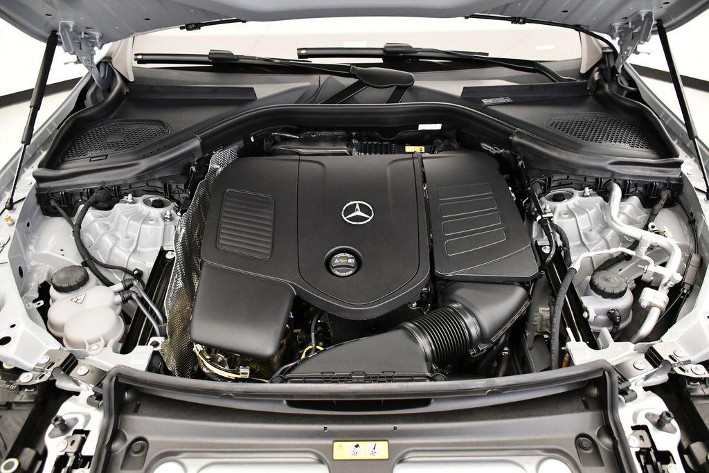 Thumbnail: 2026 Mercedes-Benz GLC - 11