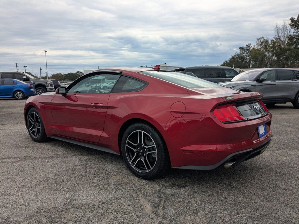 2021 Ford Mustang EcoBoost Fastback