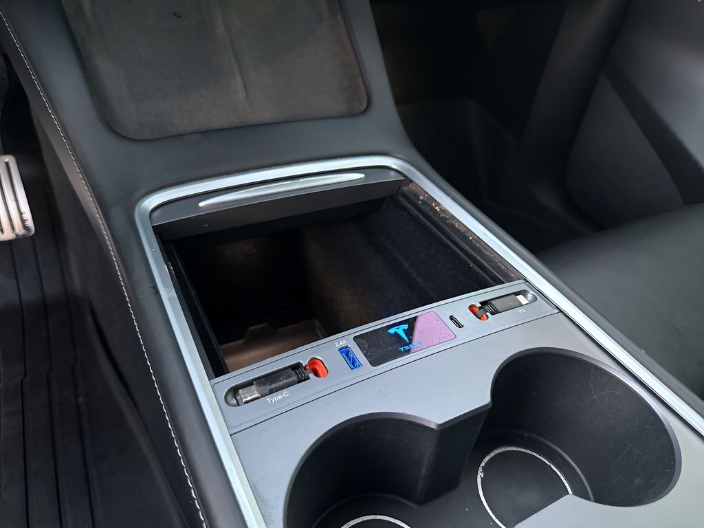 Used Car 2021 Tesla Model Y  Performance For Sale Under $30,000 In Austin, Texas