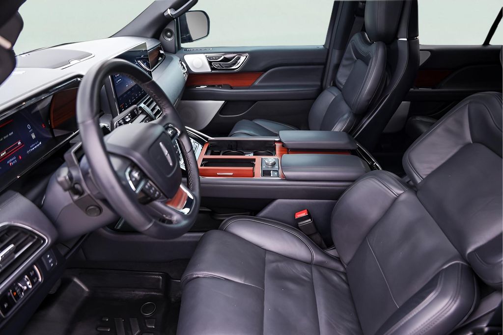 Used Car 2024 Lincoln Navigator L  L Reserve For Sale Under $70,000 In Austin, Texas