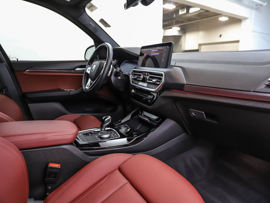 Thumbnail: 2022 BMW X3 - 30