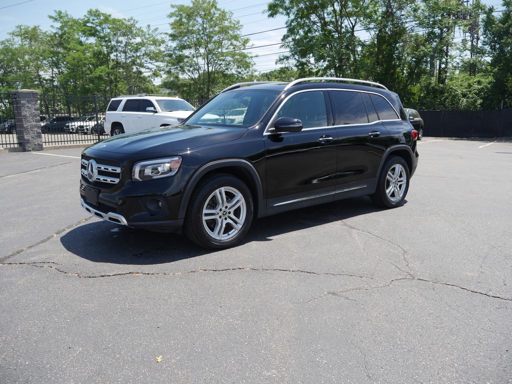 Night Black 2022 Mercedes-Benz GLB SUV / Crossover All-Wheel Drive 8-Speed Automatic