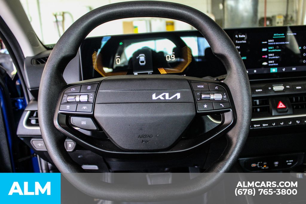 Used 2025 Blue Kia LXS image 24