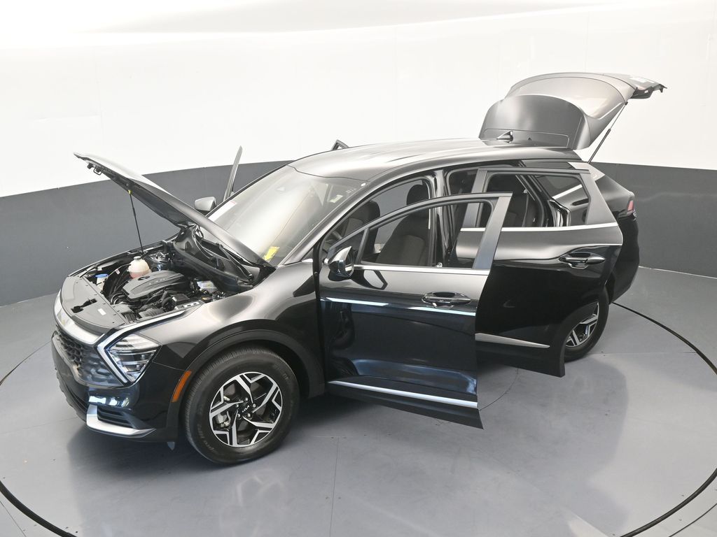 Used 2024 Fusion Black Kia LX image 60