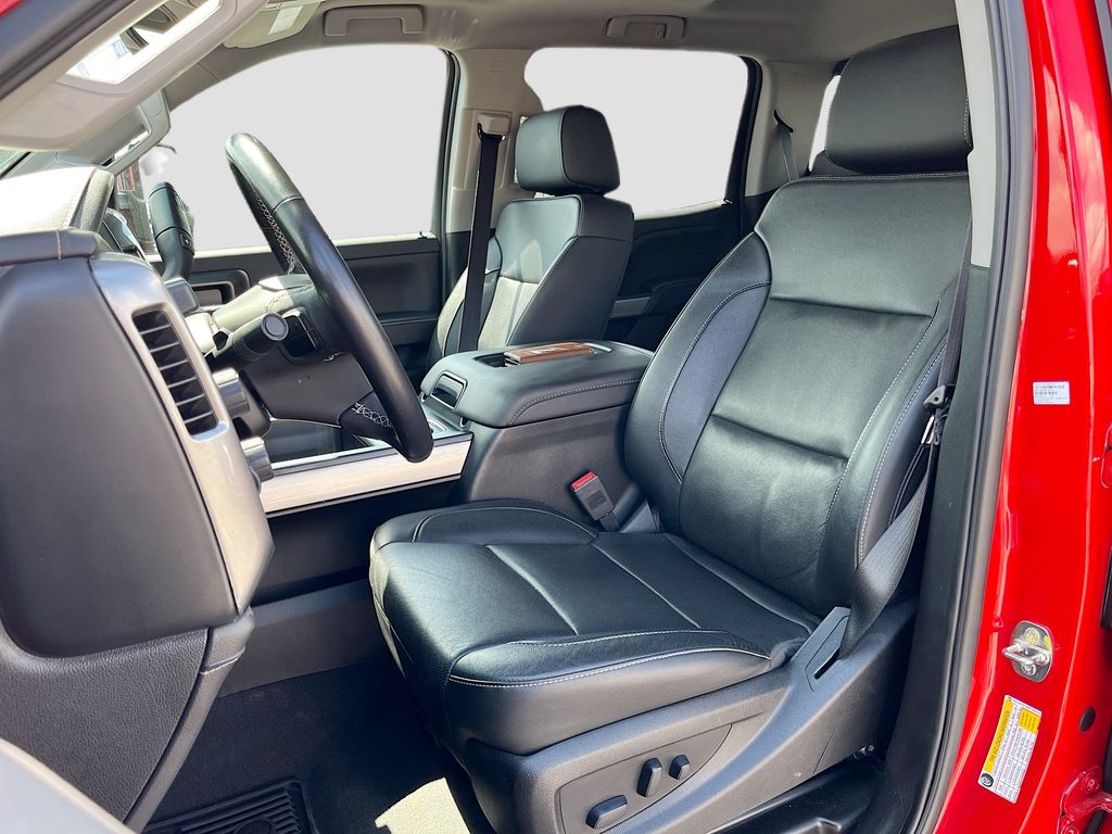 Used 2019 Red Hot Chevrolet LTZ image 22