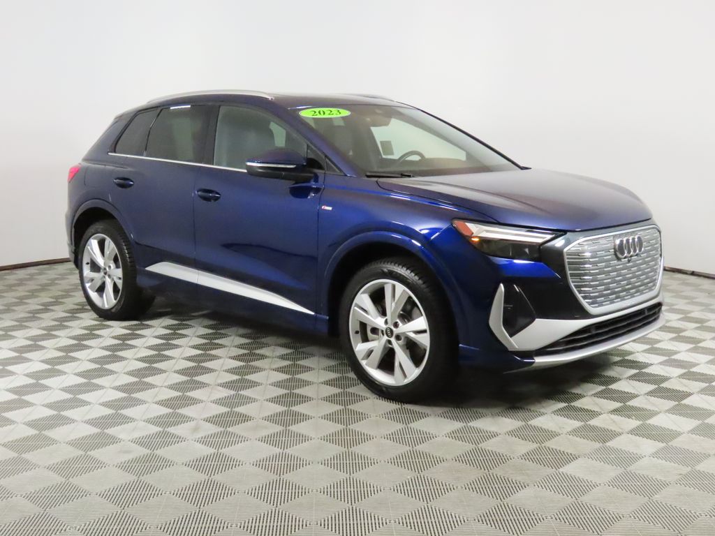 Thumbnail: 2023 Audi Q4 e-tron - 7