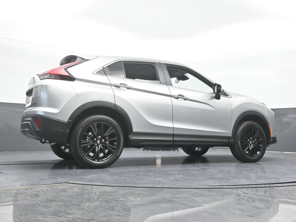 New 2026 Silver Mitsubishi LE image 51
