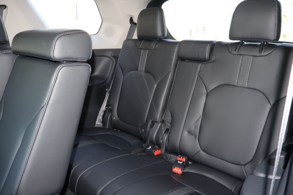 2025 Honda Pilot Touring 12