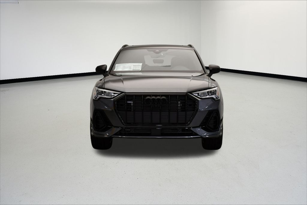 Thumbnail: 2025 Audi Q3 - 8