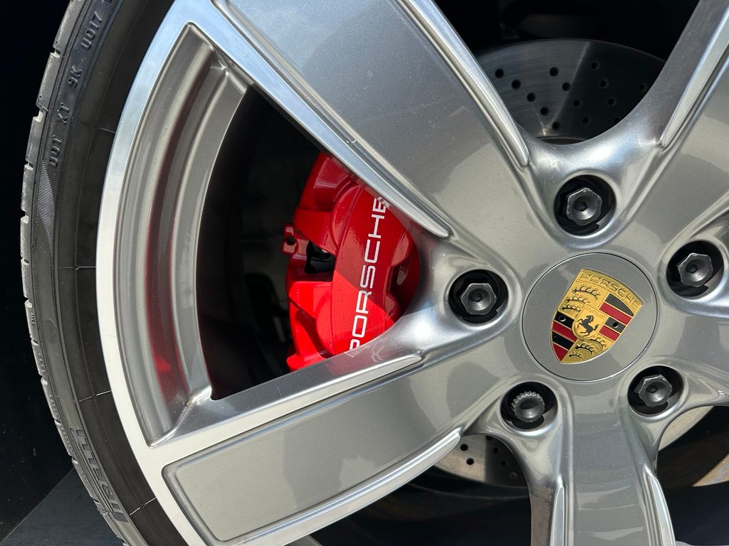 Thumbnail: 2022 Porsche 718 Cayman - 16